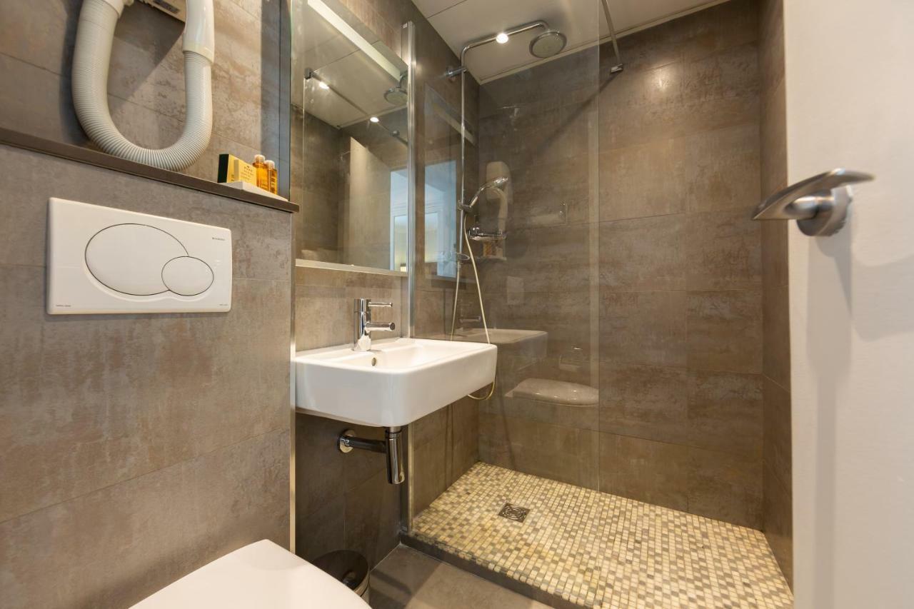 Hotel 15 Montparnasse Parijs
